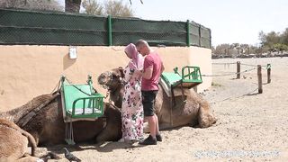 Méretes kannás arab hölgyemény baszása