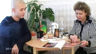 Magányos házastárs és a tini pasi