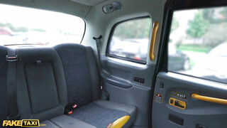 Fake Taxi - Rubi Rico a forró vérű latina lány