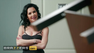 Brazzers - Veronica Avluv seggluka megkúrelva