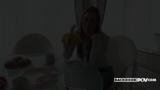 Its POV - Athina Love a magyar pornósztár bige hátsó bejáratba kefélve