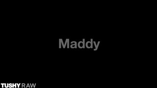 TUSHYRAW - Maddy May popója jól megkefélve