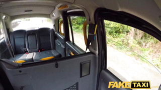 Fake Taxi - Barbie Sins análba tolva