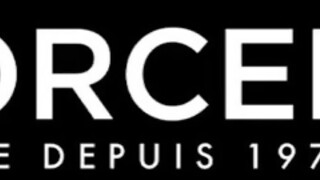 Dorcelclub.com - dupla néger nőci megosztozik egy srácon