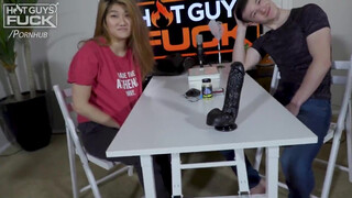 Hot guys fuck - a kicsike japán hölgyemény és a japán csávó