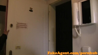 FakeAgent - bárban felszedett lány castingon