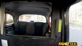 Fake Taxi - 19 éves tini spiné szexelni akart