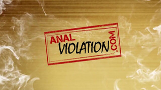 ANALIZED - Kyra Banks-et ketten is reszelik