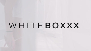 WhiteBoxxx - Tiffany Tatum magyar bige megosztja a barátját