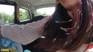 Fake Taxi - Linda Del Sol a latin hippi csajszi