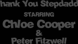 Chloe Cooper a hatalmas cickós asszony - MyPervyFamily