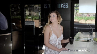 PrivateBlack - Anna Polina a hatalmas mellű fiatal kiscsaj