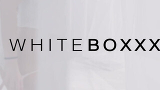WhiteBoxxx - Vinna Reed a fullos cseh kiscsaj