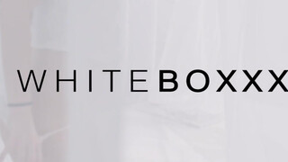 WhiteBoxxx - Emily Cutie a szexy ukrán hölgyemény
