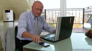 Gyuribácsi imádja a fiatal bigét