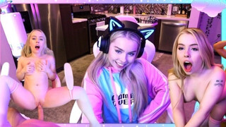 Haley Spades a bombázó gamer kiscsaj
